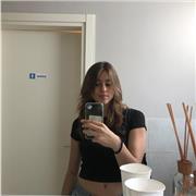 Studentessa del primo anno di ingegneria offre ripetizioni e aiuto compiti per studenti di medie e superiori